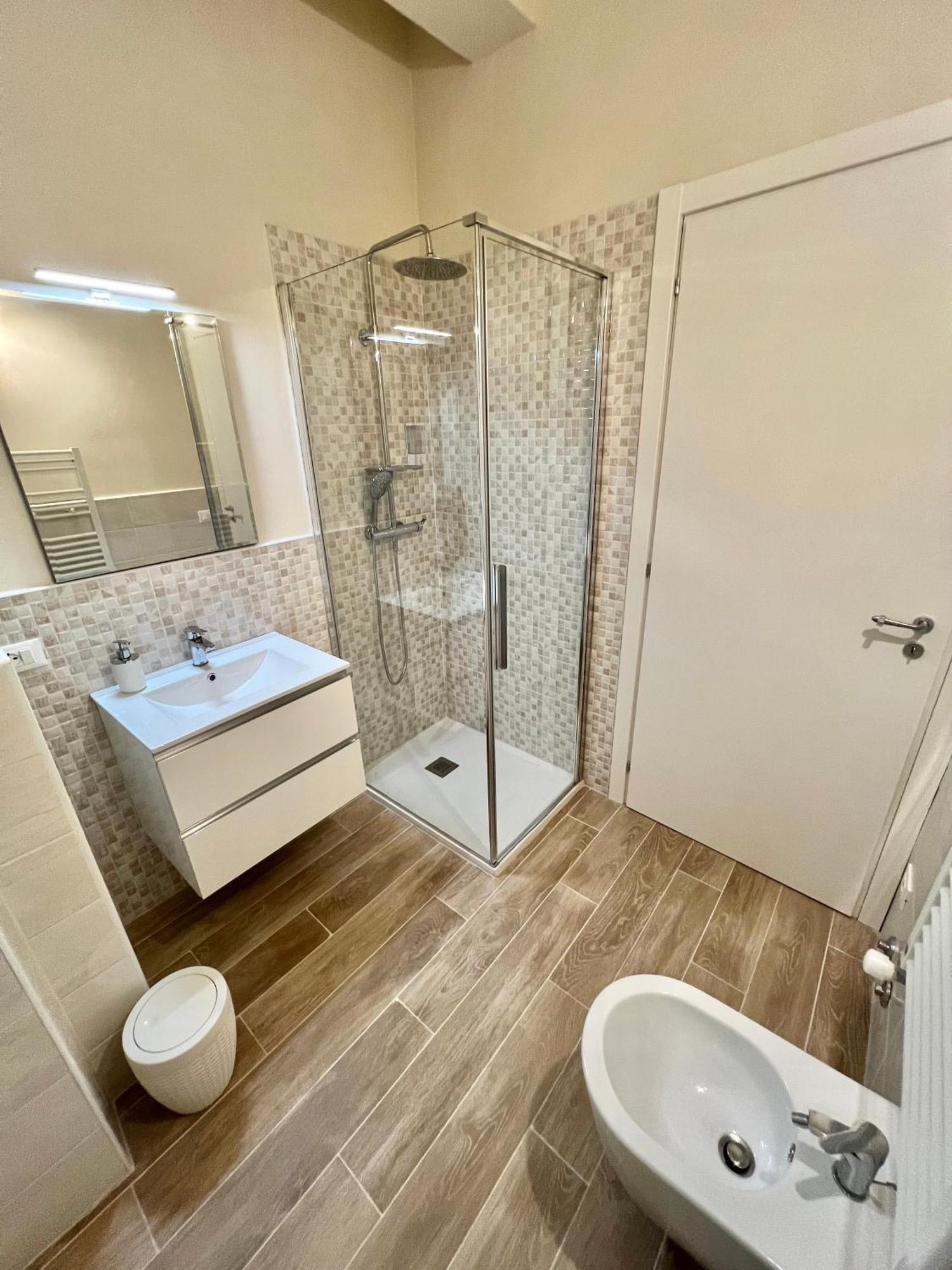 F&F Rooms Пиза Екстериор снимка